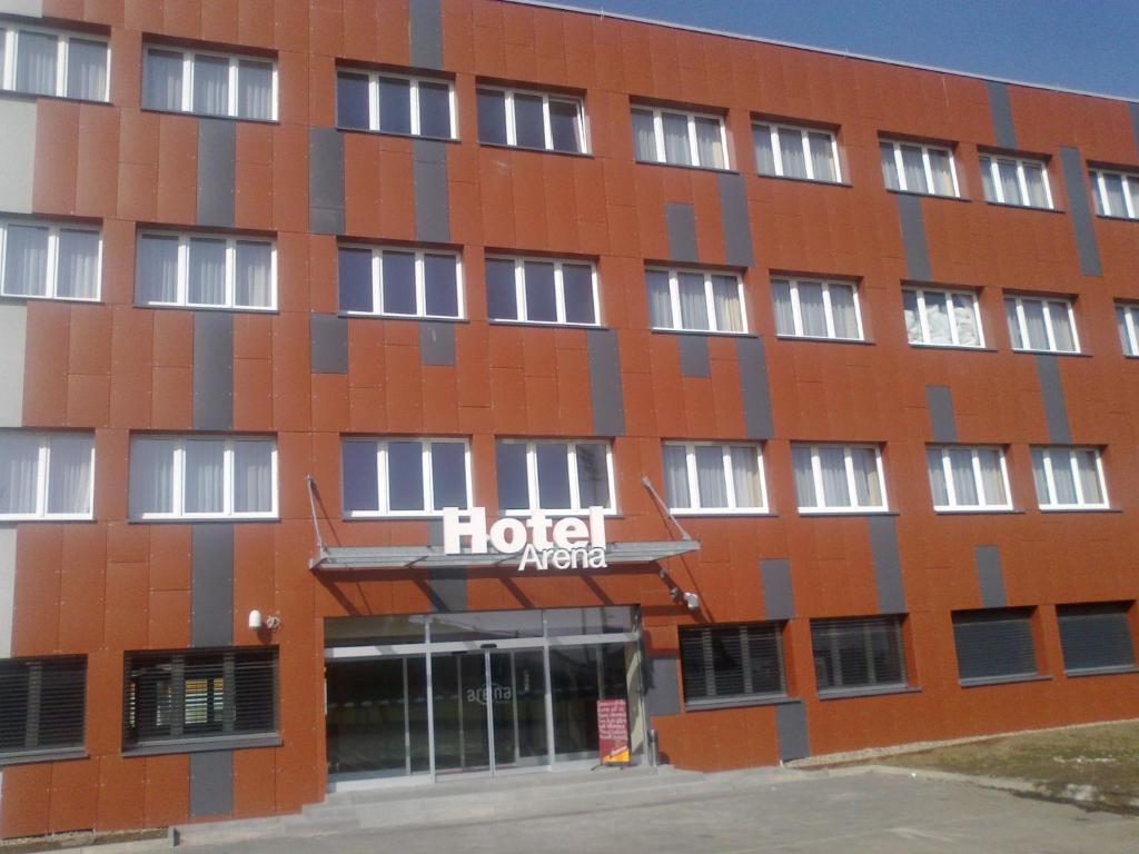 Hotel Arena Хомутов Екстериор снимка